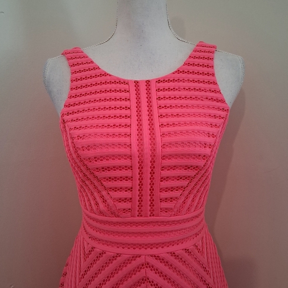 Lilly Pulitzer Tilly Crochet High Low Midi Dress In Pink Size X-Small NWT - Picture 7 of 10